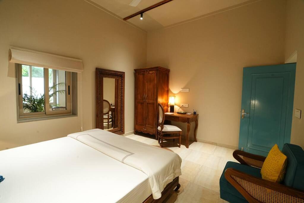 The Bodhi, 5bhk Apt, *