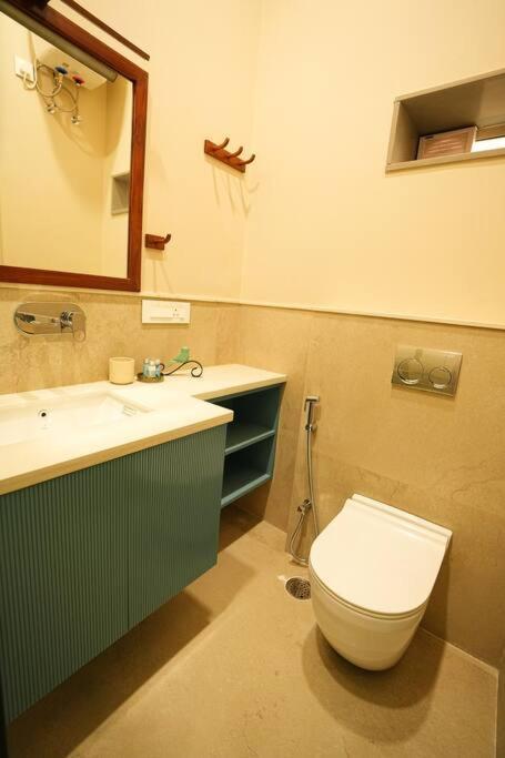 Apartment The Bodhi, 5bhk Apt, *